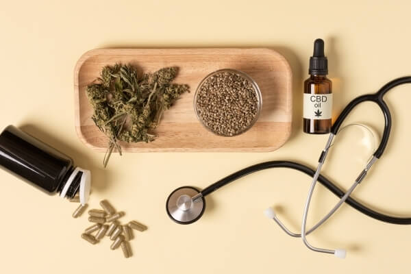 cannabis-oil-extract-hemp-seeds-dried-leaf-hemp-capsules-medical-marijuana-cbd-oil