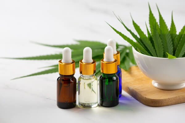hemp-oil-from-hemp-seeds-leaves-medical-marijuana