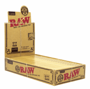 Classic Raw Rolling Papers 1 1/4” Anniversary Pack